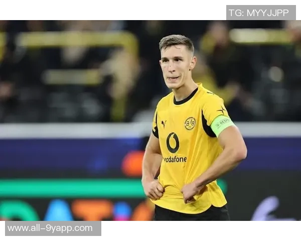 巴萨关注施洛特贝克转会多特要价或超5000万欧元