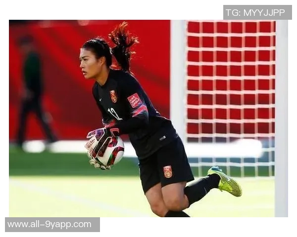 拜仁女足荣获巴伐利亚体育大使称号赞扬其在体育与社会的杰出贡献 拜仁女足荣获巴伐利亚体育大使称号赞扬其在体育与社会的杰出贡献